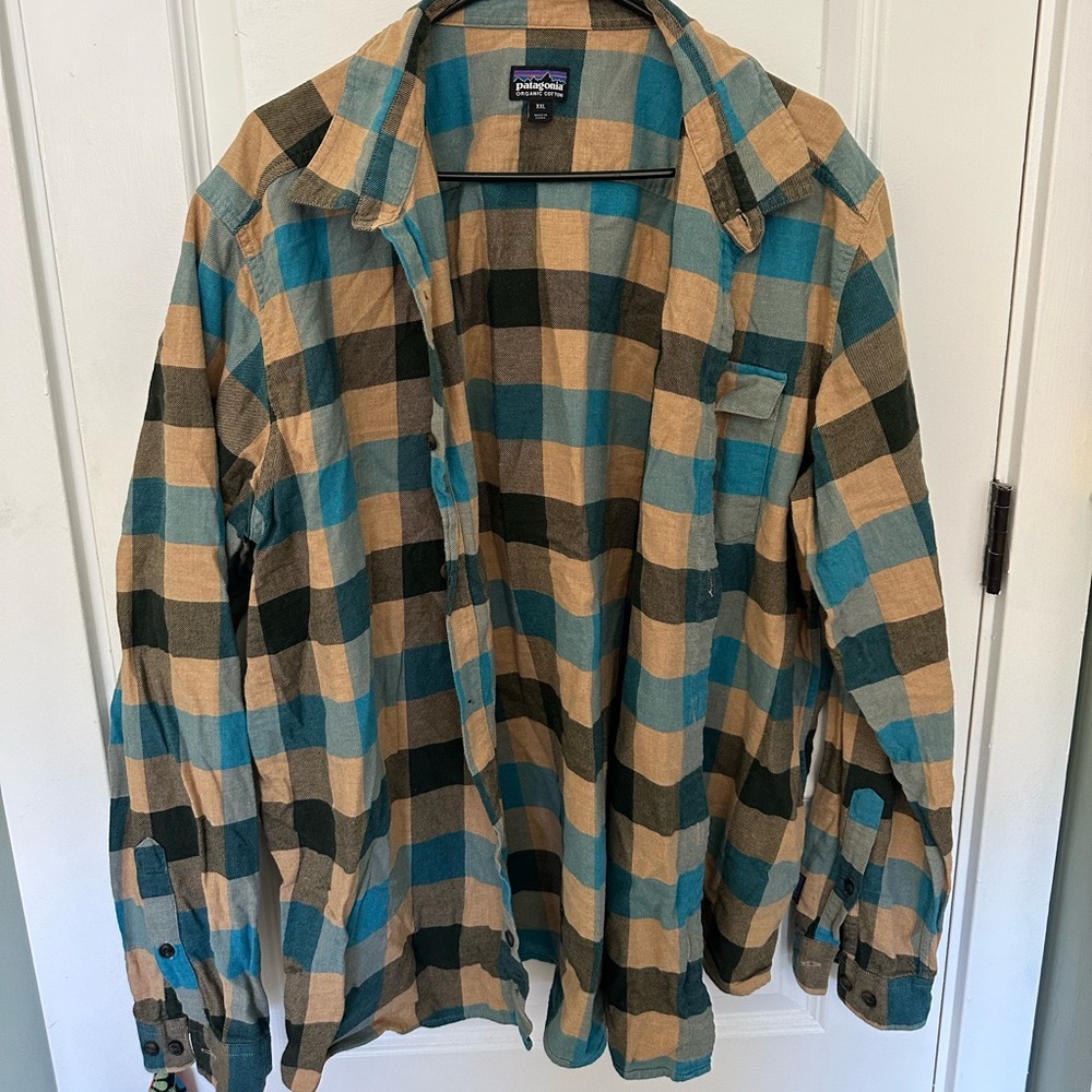 Patagonia button up flannel